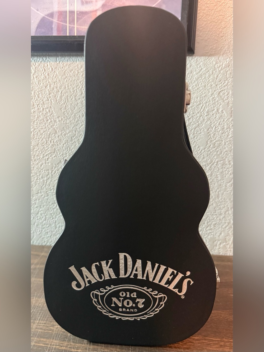 Jack Daniels Limited Edition Guitar Case Box With Bottle Stopper and card. NEW